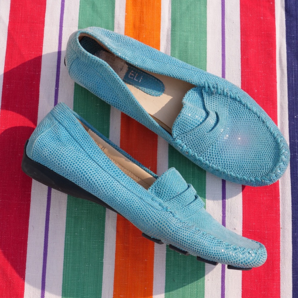 Fun vintage 90s Van ELi bright blue leather suede driving loafers